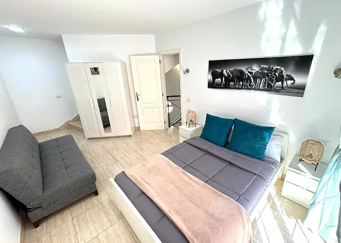 Buenavistas * אדחה